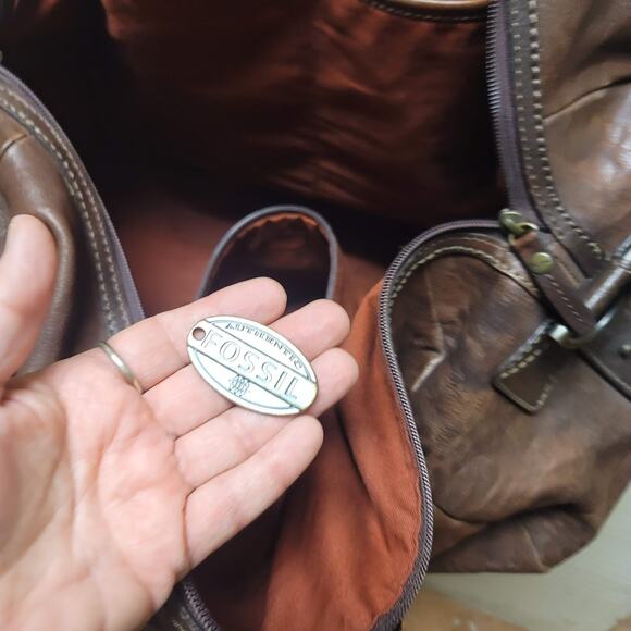 Fossil Duffle Bag LUGGAGE Suitcase Leather Brown Top Handle NO SHOULDER STRAP - Picture 4 of 10